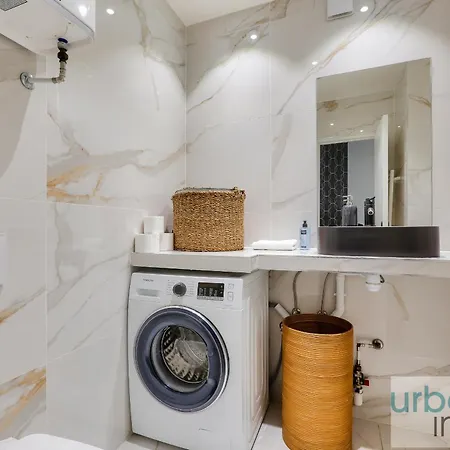 96 - Urban Musee Du Louvre * Paříž